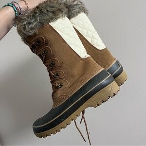 Khombu Brown and Cream Winter Boots